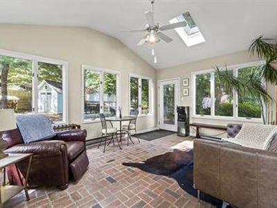 5623 Queensberry Ave, Springfield, VA, 22151