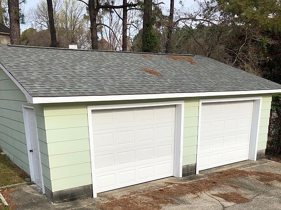 3rd image of 454 Shoreline Dr