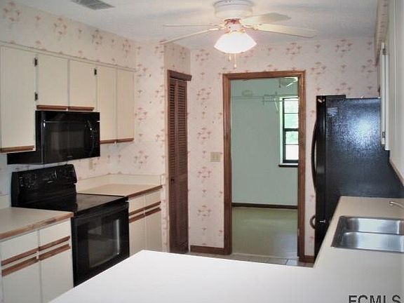 2nd image of 10 Wasson Pl
