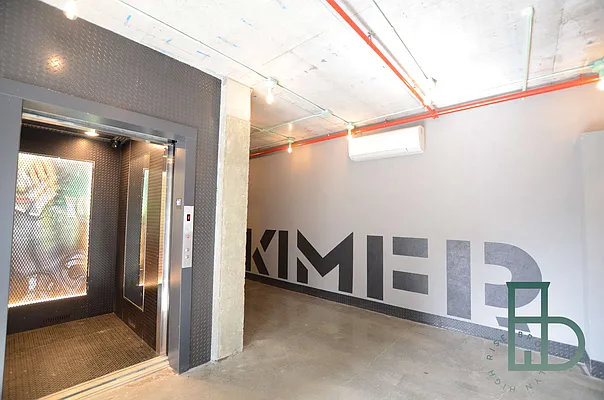 Rented by Brooklyn High Rise LLC | media 47