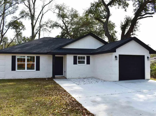 1011 Broad St, Pensacola, FL 32534