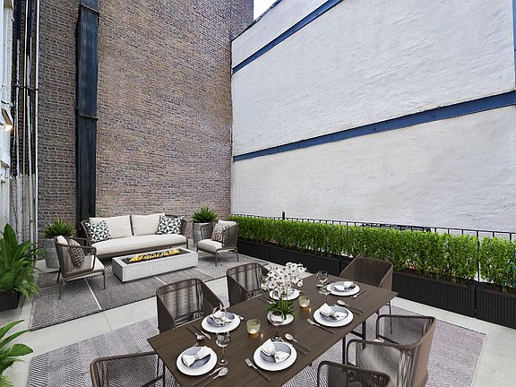 3rd image of 41 John St APT 2B