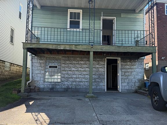 5th image of 504 N 8th St