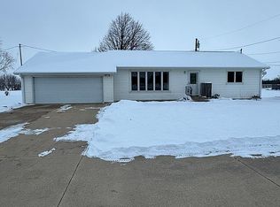 1013 2nd Ave SE, Cresco, IA 52136