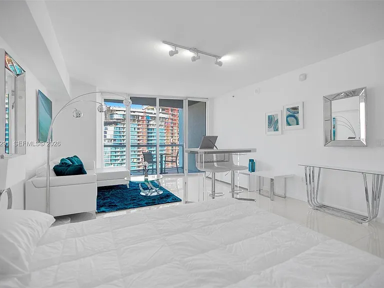 475 Brickell Ave #5010 — Photo 7