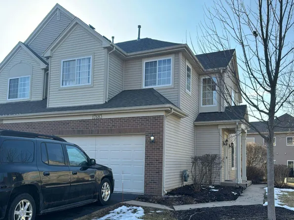 17683 S Gilbert Dr, Lockport, IL 60441