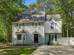 563 Constitution Dr, Galloway, NJ 08205