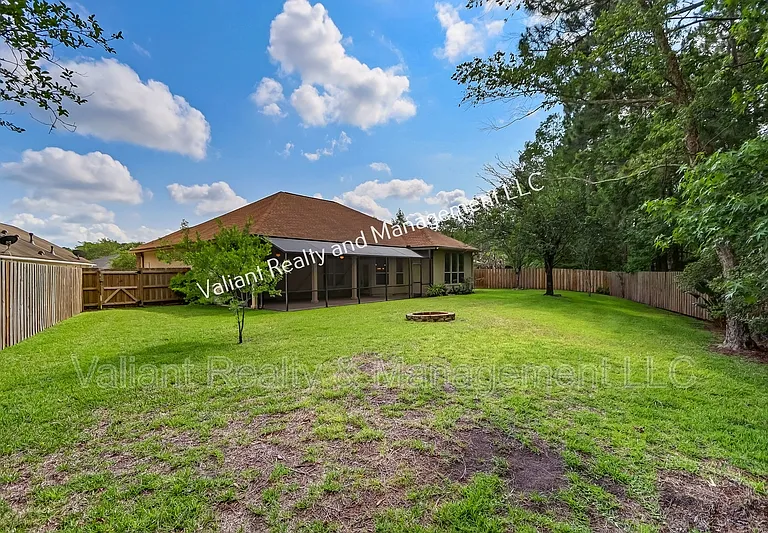 12197 Ripken Cir N — Photo 45