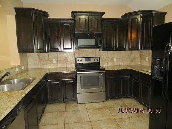 4th image of 4041 Esman Ct
