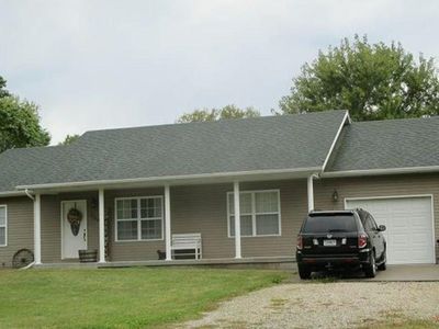 604 S Main, La Monte, MO, 65337