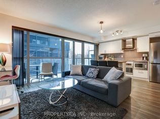 352 Front St W #315, Toronto, ON M5V 0K3