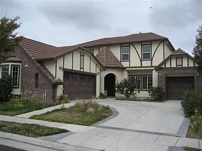 65 Alexandria Dr photo 1