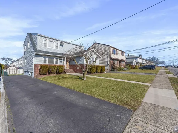 19 Cottage Pl, Garfield, NJ 07026