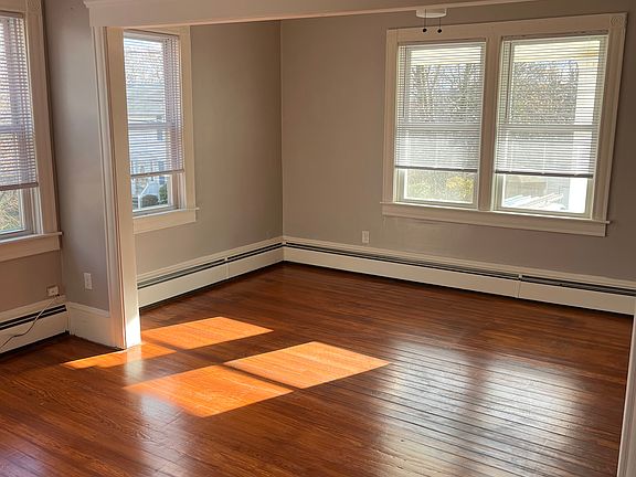 2nd image of 292 Old Simmonsville Rd #2
