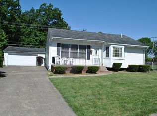 1067 Lockwood Rd, Columbus, OH 43227