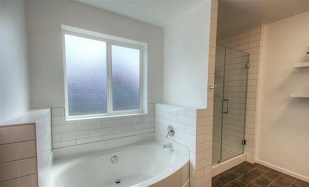 148th Street Ct E, Puyallup — Photo 2