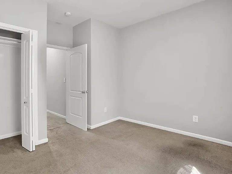 5601 Ralston Ave #B — Photo 5