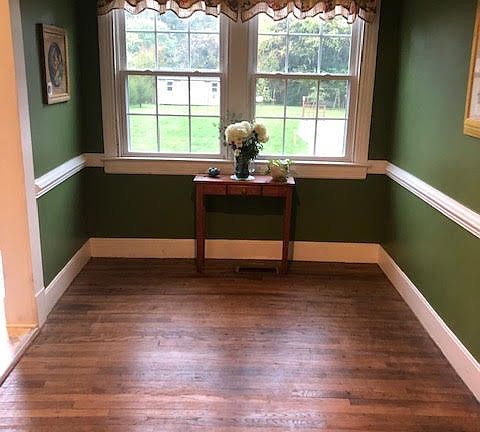 4th image of 2708 Bowles Ln