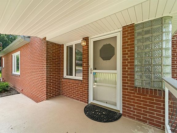 2nd image of 107 Fairview Dr