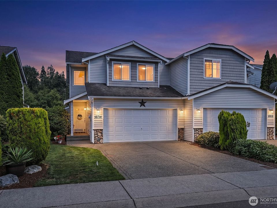 1st image of 10714 185th Avenue E