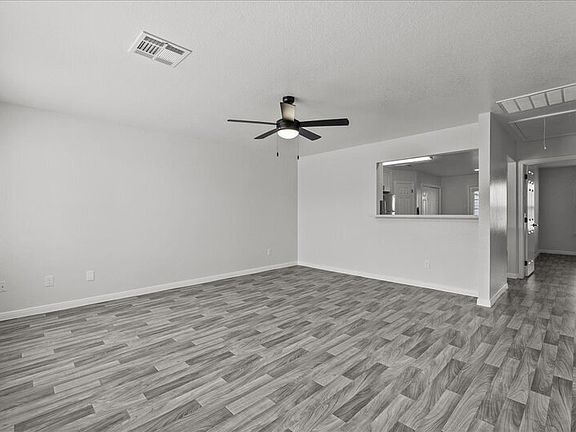 5th image of 2101 Saint Lucia Calle
