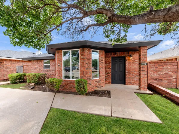 724 Hickory St, Levelland, TX 79336