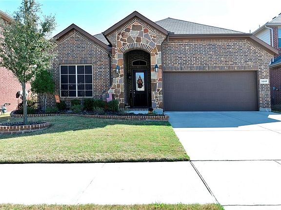 2nd image of 3317 Estacado Dr