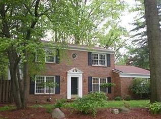 2700 Citadel Dr NE, Warren, OH