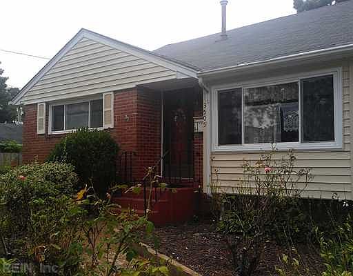 2nd image of 3505 Melinda Pl