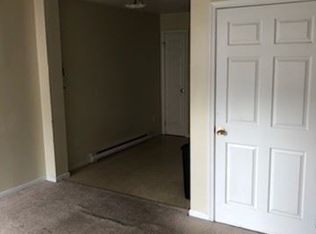 212 S Barnard St APT 5, State College, PA 16801