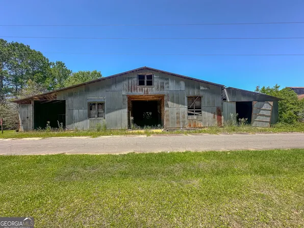 227 S Parrott St, Parrott, GA 39877