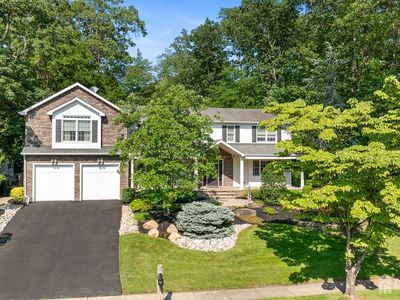 7 Lorraine Ct, East Brunswick, NJ, 08816