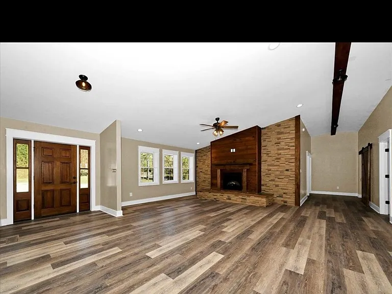 641 County Road 1216 — Photo 8