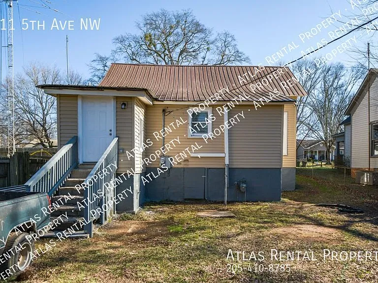 111 5th Ave NW — Photo 3
