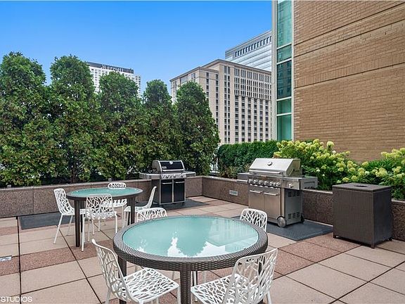 2nd image of 33 W Ontario St APT 44D