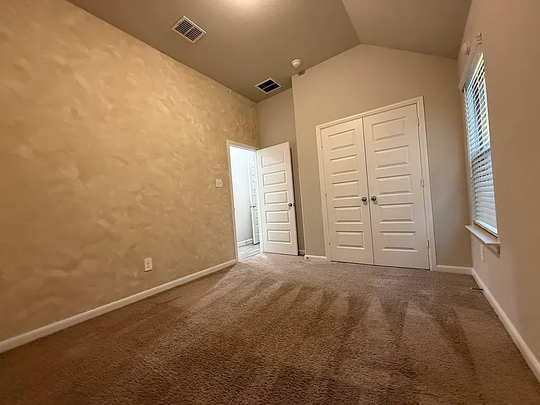 5431 Big Thicket Ln — Photo 18