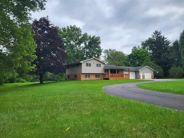 1238 N Dye Rd, Flint, MI 48532