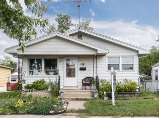 1441 4th St SW, Cedar Rapids, IA 52404