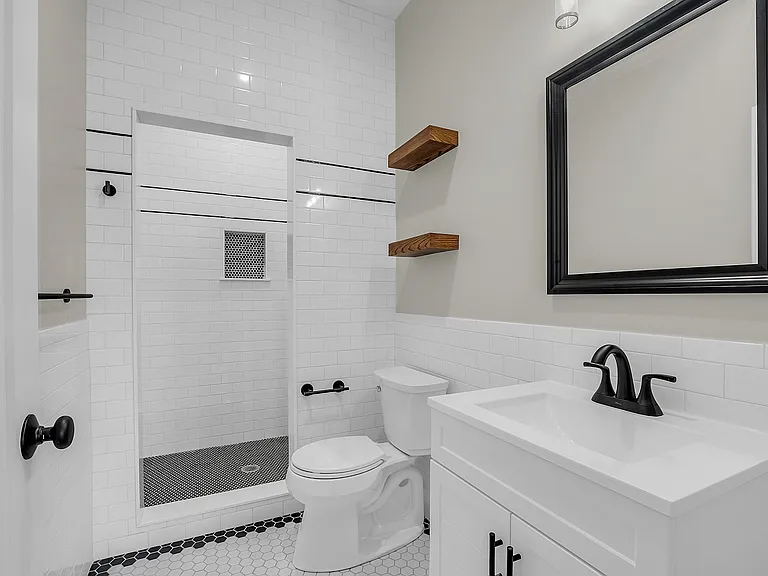 90 Salem St #2 — Photo 5