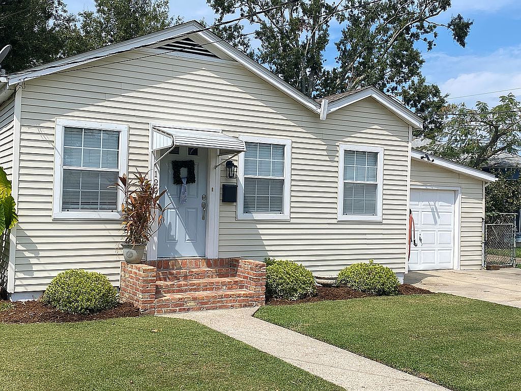 1204 Ledet St, Thibodaux, LA 70301 Zillow