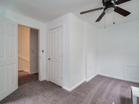 5th image of 707 Moore St