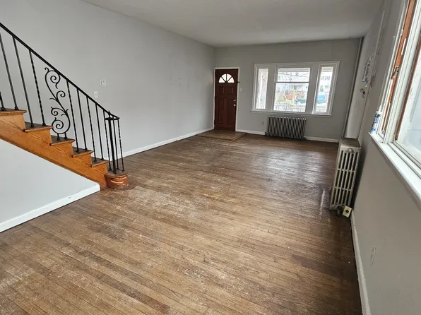 74 Sylvanus St, Wilkes Barre, PA 18702