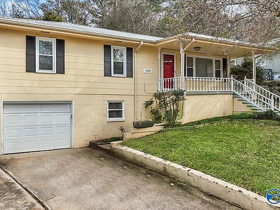 2nd image of 1532 Circle Dr
