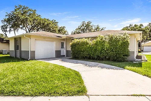 1410 Orchid Ln Photo 1