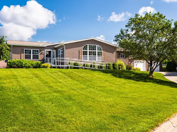 1727 Salem ROAD, La Crosse, WI 54603