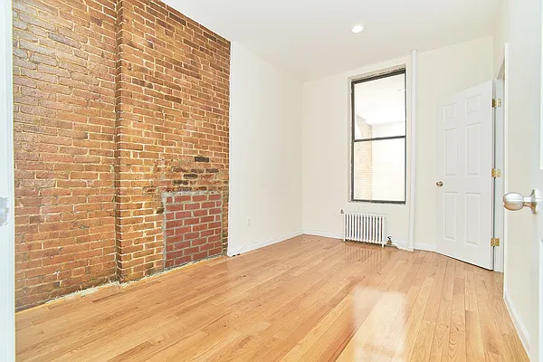 Rented by Living New York | media 25