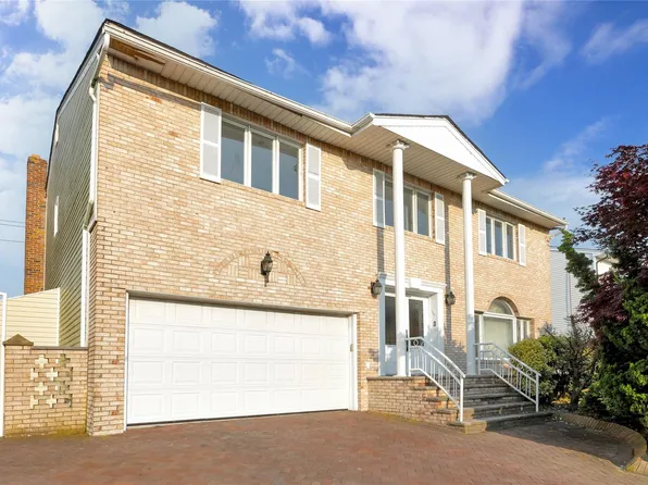 88 Mark Lane, Atlantic Beach, NY 11509