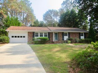 65 Pine Ridge Dr, Whispering Pines, NC 28327