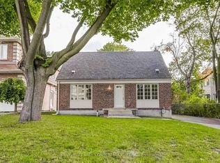 11 Madeline Rd, Toronto, ON M2N 2S7