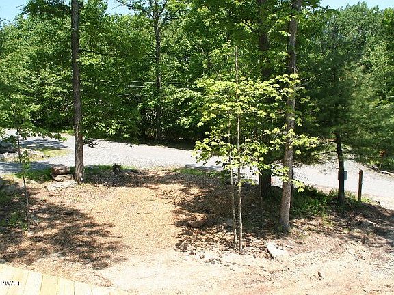 4th image of 111 Lamplighter Ln